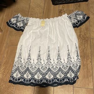 White shirt with blue detail